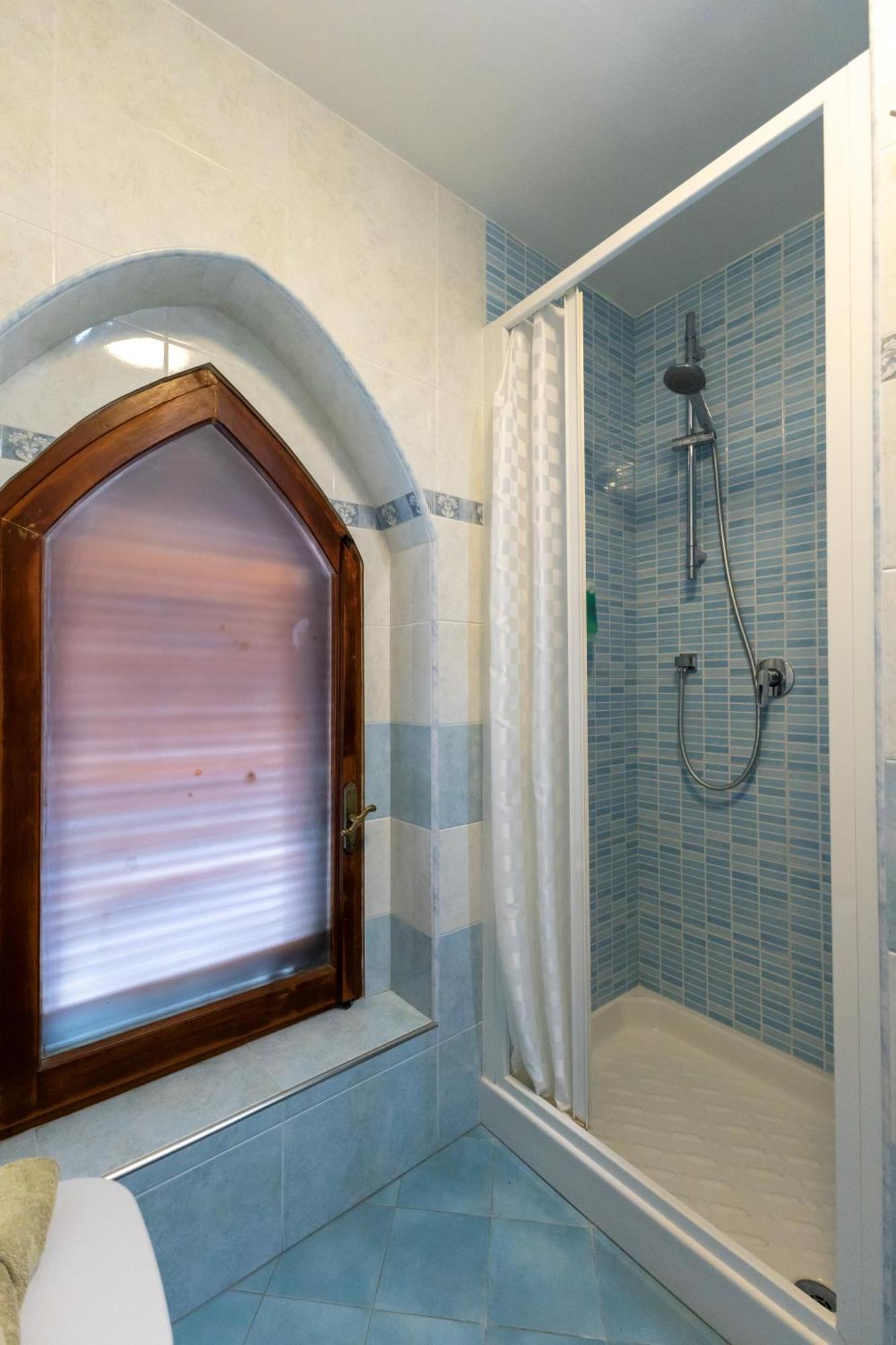 פסקיצ'י B&B Villa Passiaturo מראה חיצוני תמונה